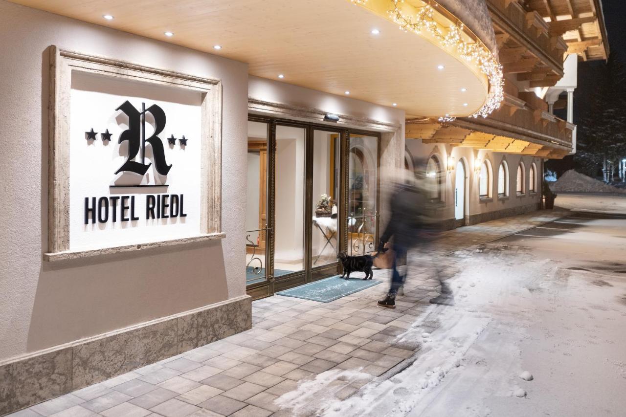Hotel Riedl Kossen Bagian luar foto