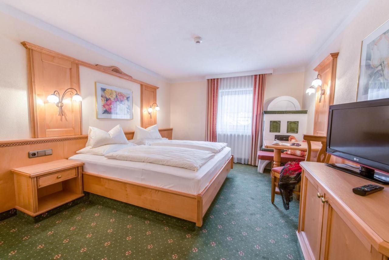 Hotel Riedl Kossen Bagian luar foto