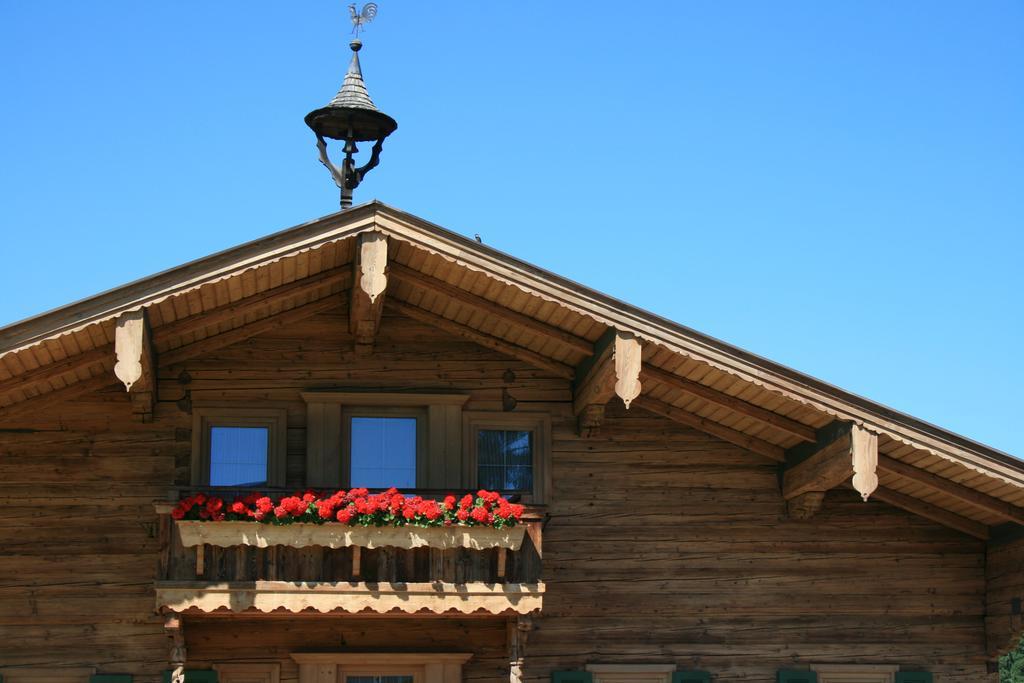 Hotel Riedl Kossen Bagian luar foto