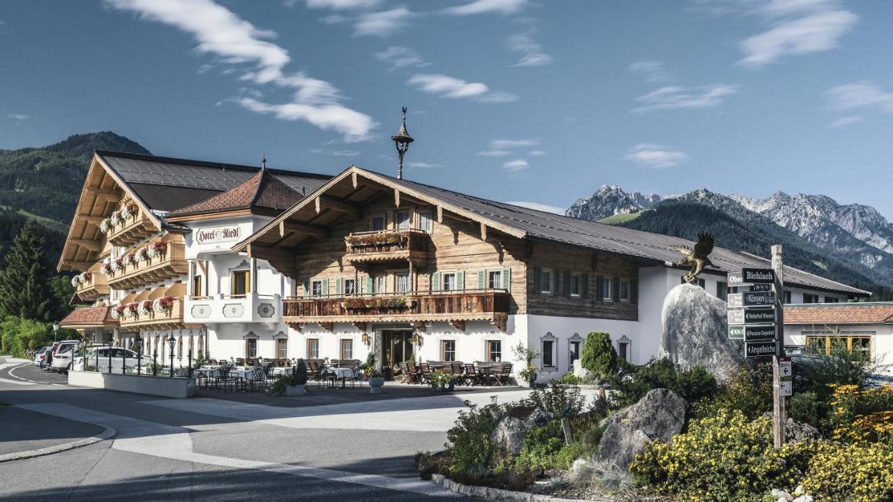 Hotel Riedl Kossen Bagian luar foto